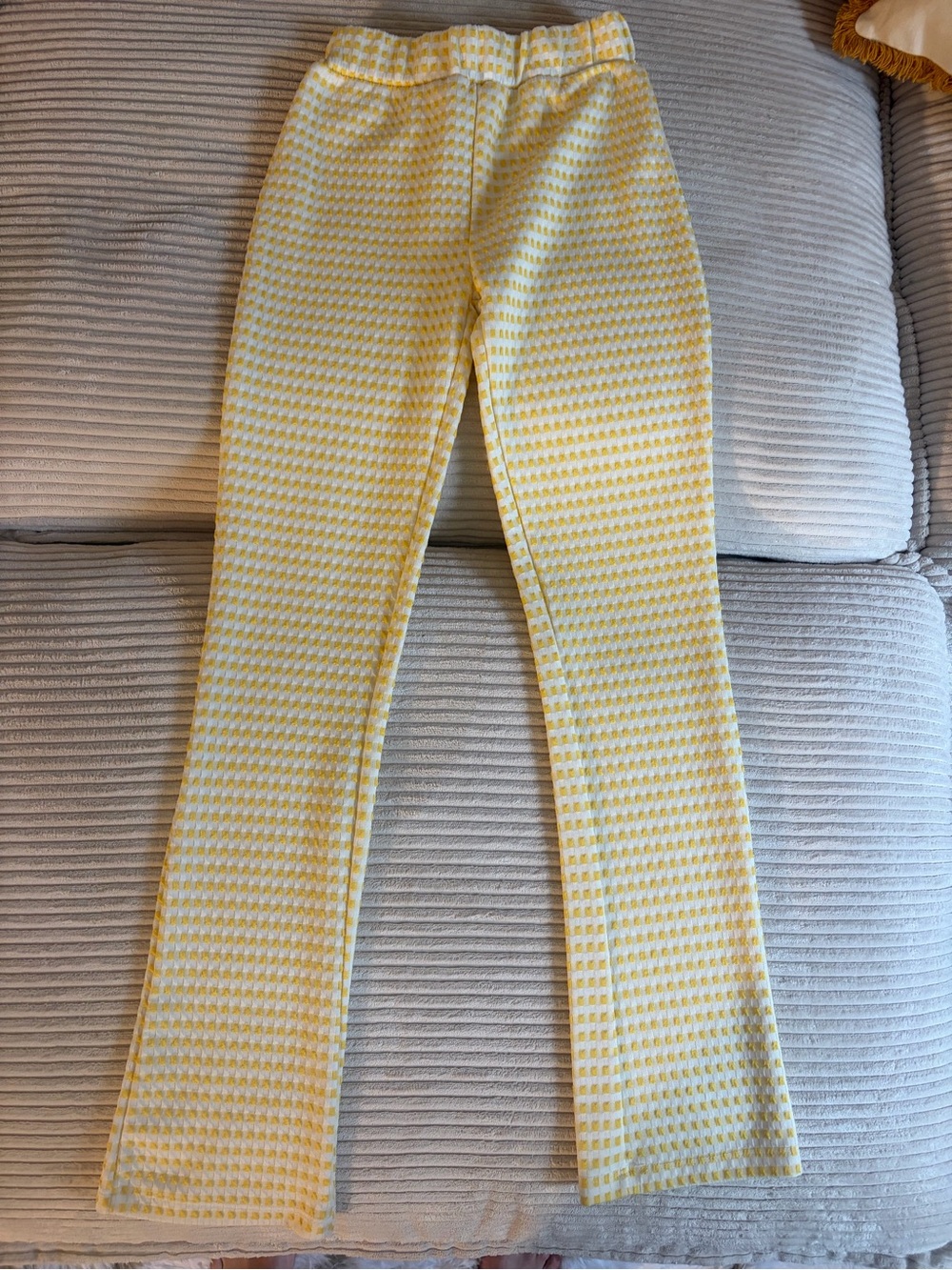 Urban outfitters yellow white plaid textured pants size Xs